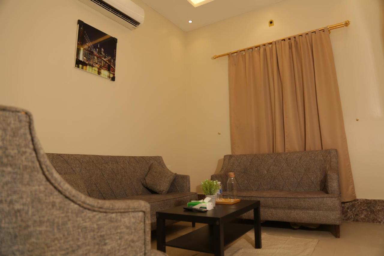 Spacious Apartments At Basla St 3 Mins From King Fahd Stadium Riyadh Eksteriør billede